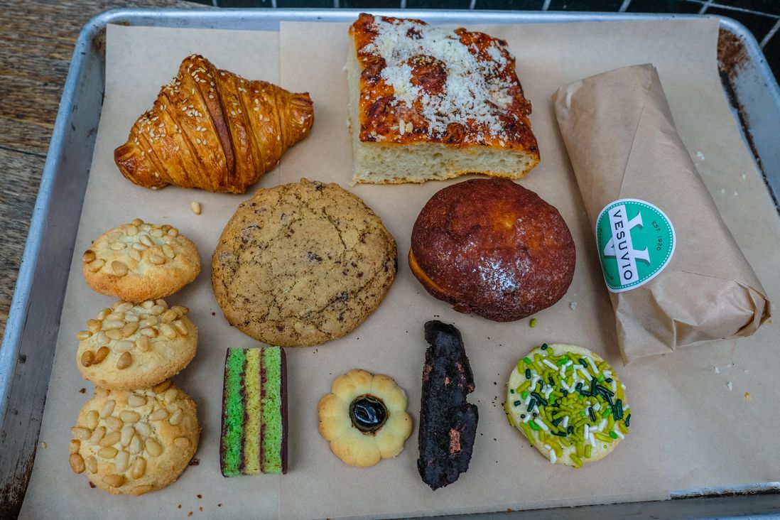 tray of baked goods